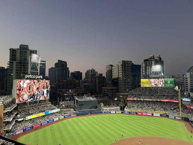 Petco Park — stadium